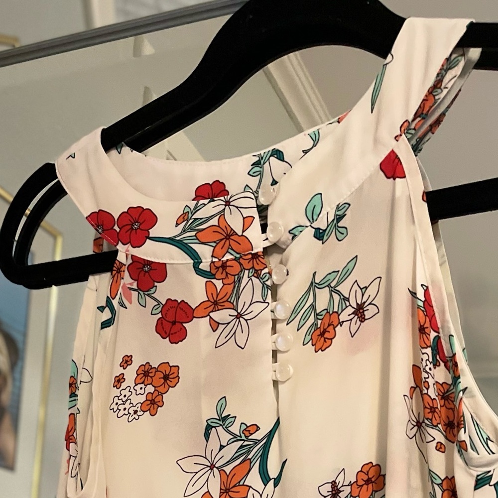 Floral top